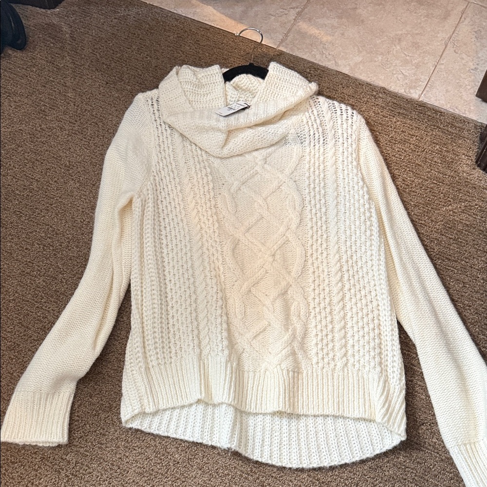 NWT Express Cream Cowl Neck Sweater - Picture 1 of 9